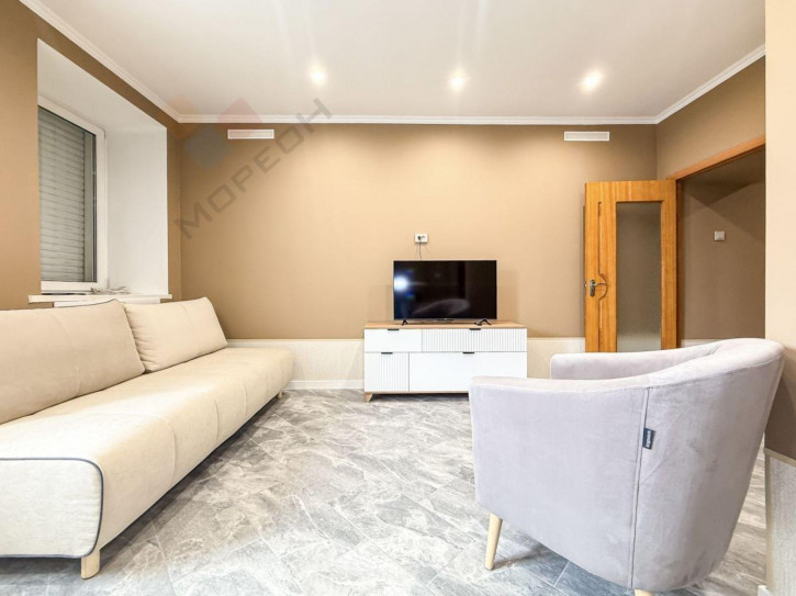 Офис Революции 1905 года ул, 29