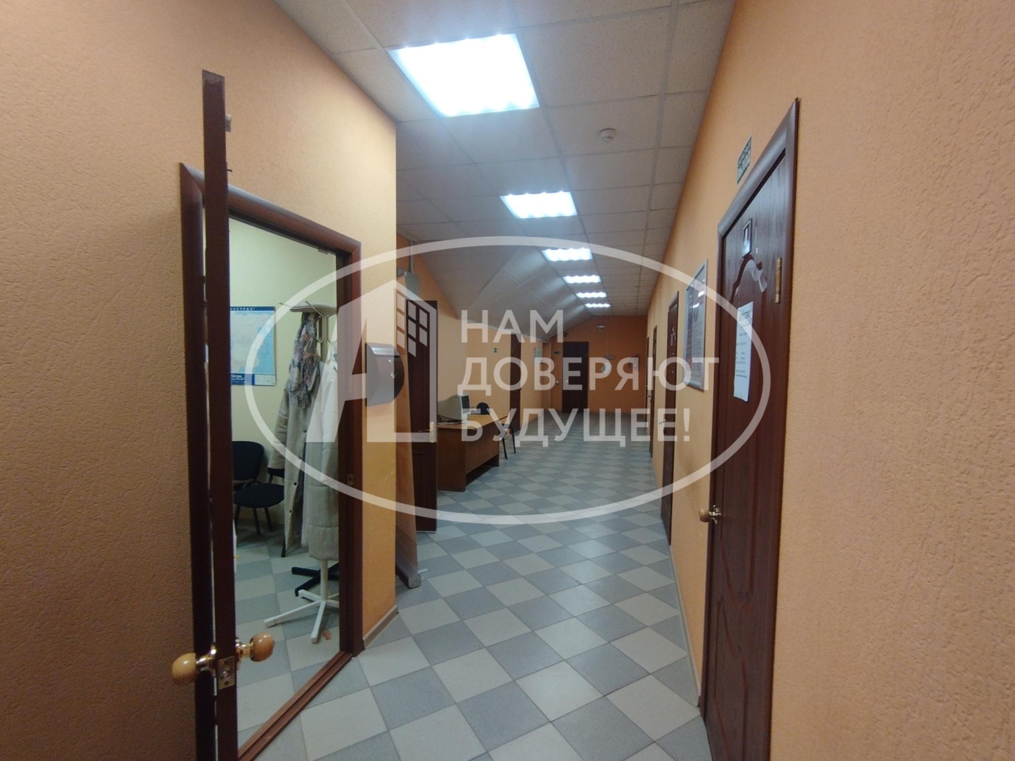 Сдать офис, помещение под офис за 550 рублей на улица Карла Маркса, 75