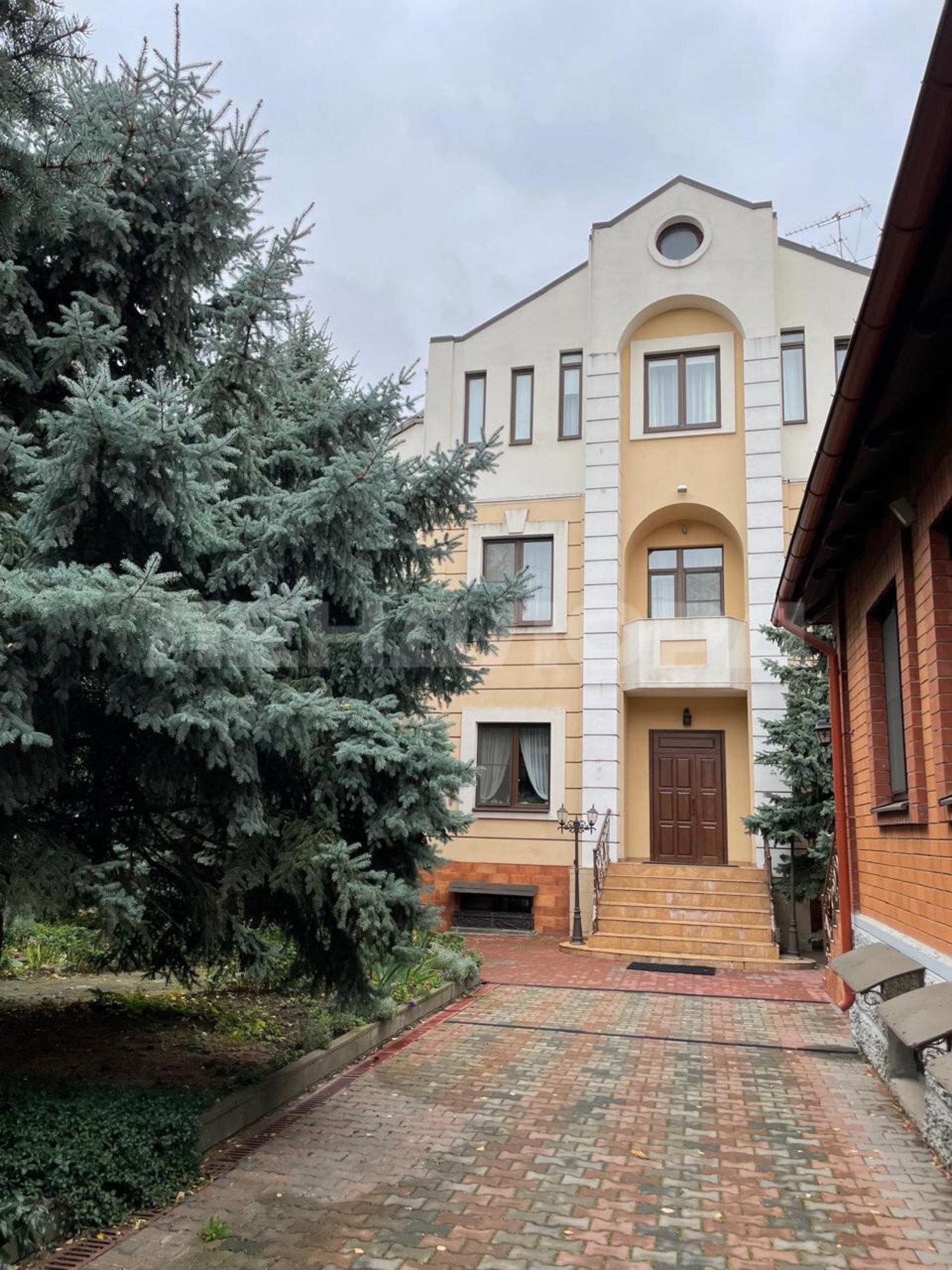 Купить дачу, дом, коттедж за 55 555 000 рублей на Форелевый переулок