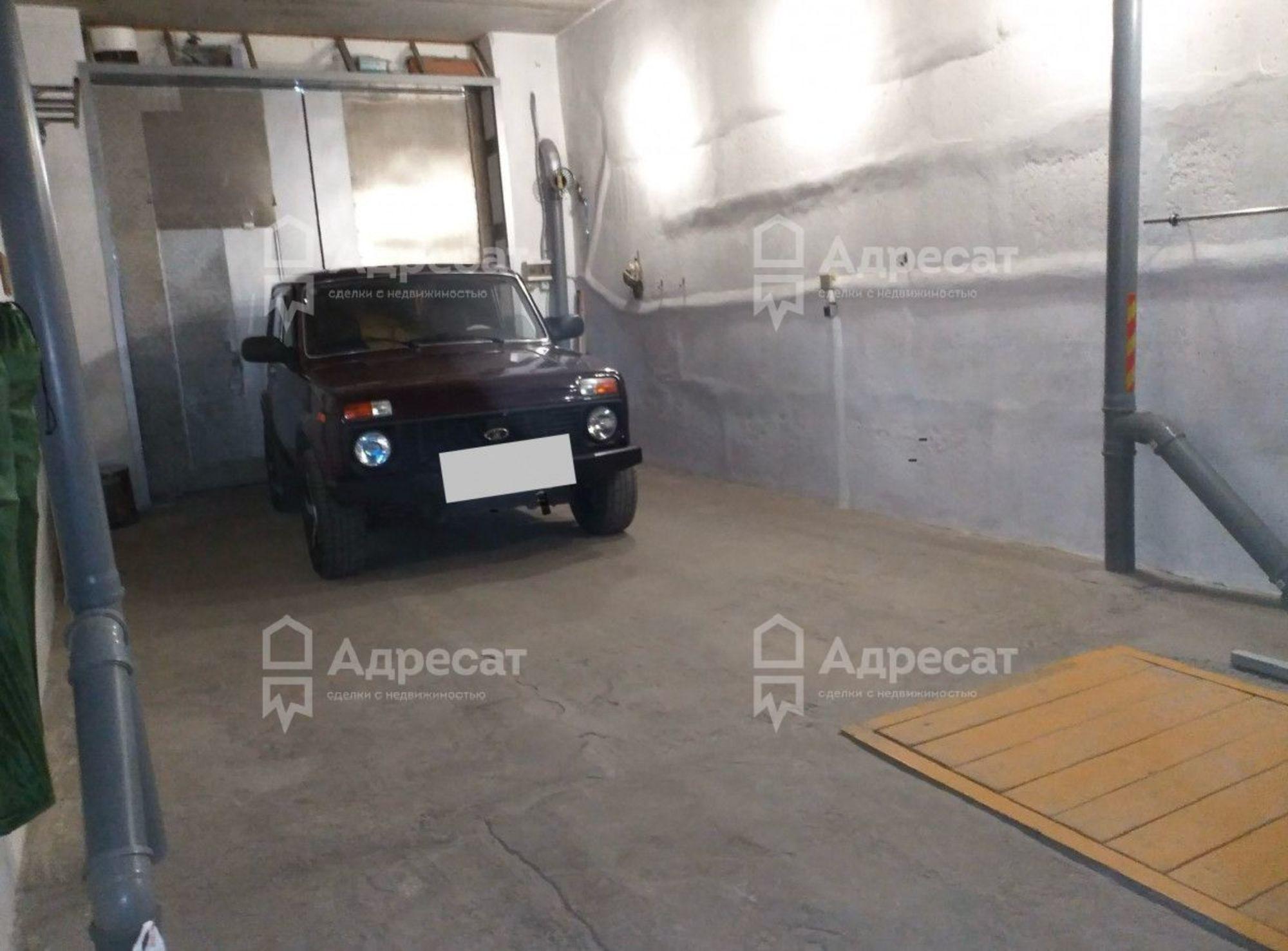 Купить гараж, место в паркинге за 1 850 000 рублей на ул. Новосибирская