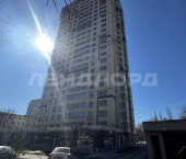 -комн, 27.36кв м, этаж 19/26 проспект Стачки, 215Б