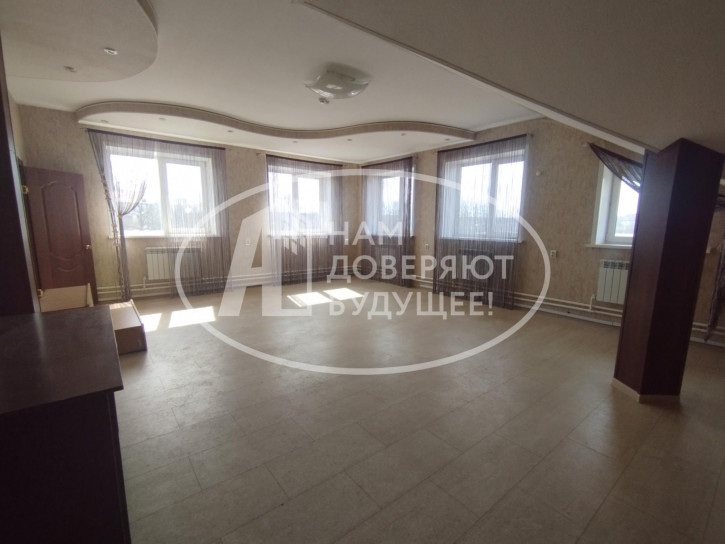 Офис улица Карла Маркса, 75