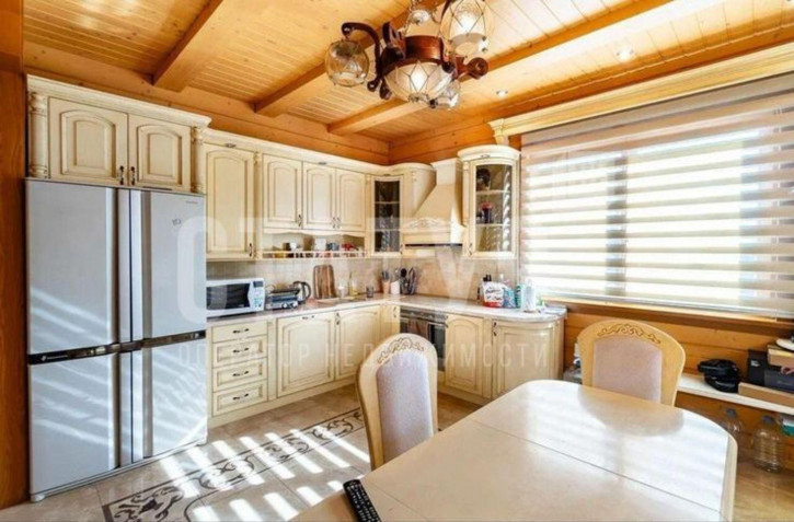 Коттедж/дом Кедровая ул, 11