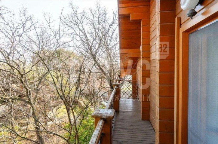 Коттедж/дом Кедровая ул, 11