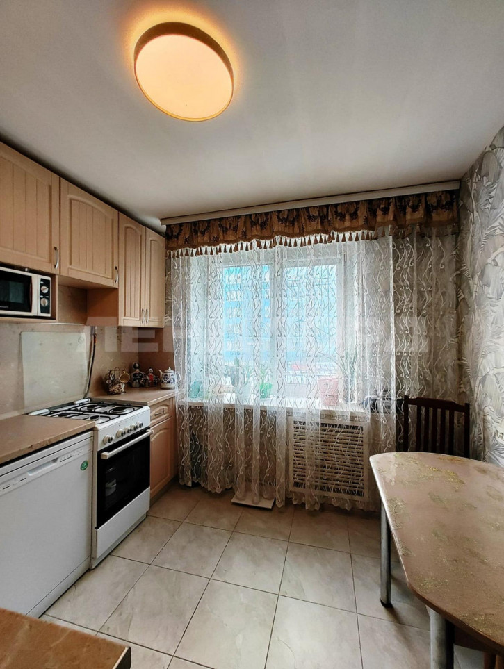 2-комн квартира Извилистая улица, 8А