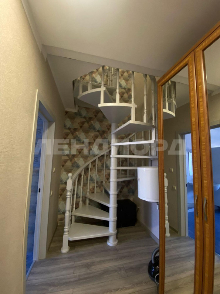 2-комн квартира улица Максима Горького, 160/1