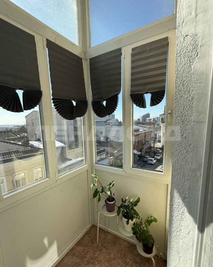 5-комн квартира улица Обороны, 77