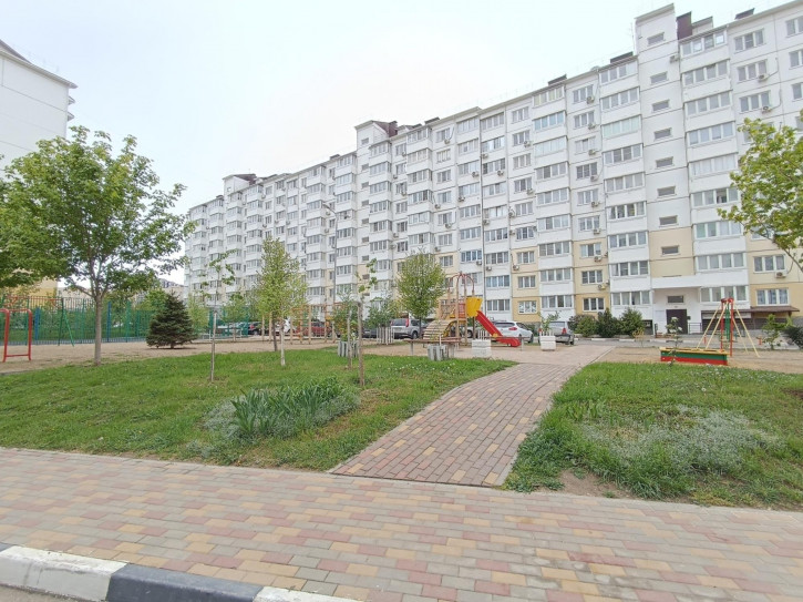 Студия улица Ленина, 196