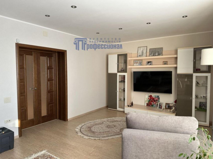 3-комн квартира Сибирская улица, 56