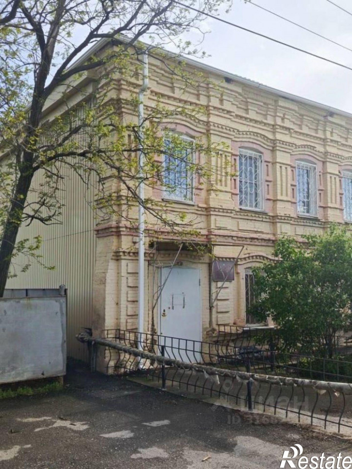 Отдельное здание с. Большие Чапурники, ул. Ильина, д. 26 а