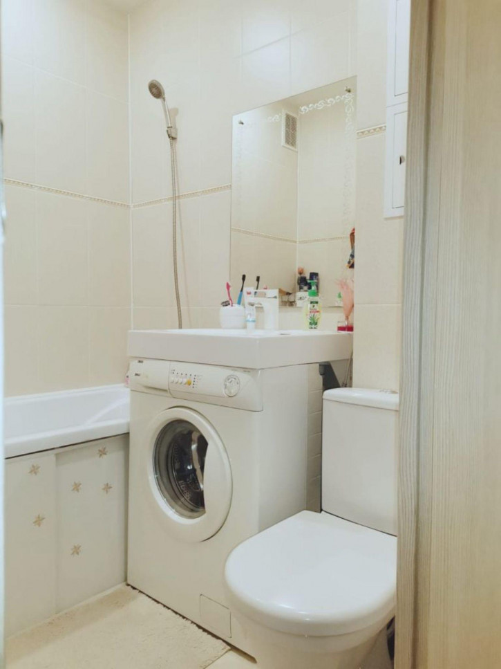 2-комн квартира Маршала Василевского ул, 14