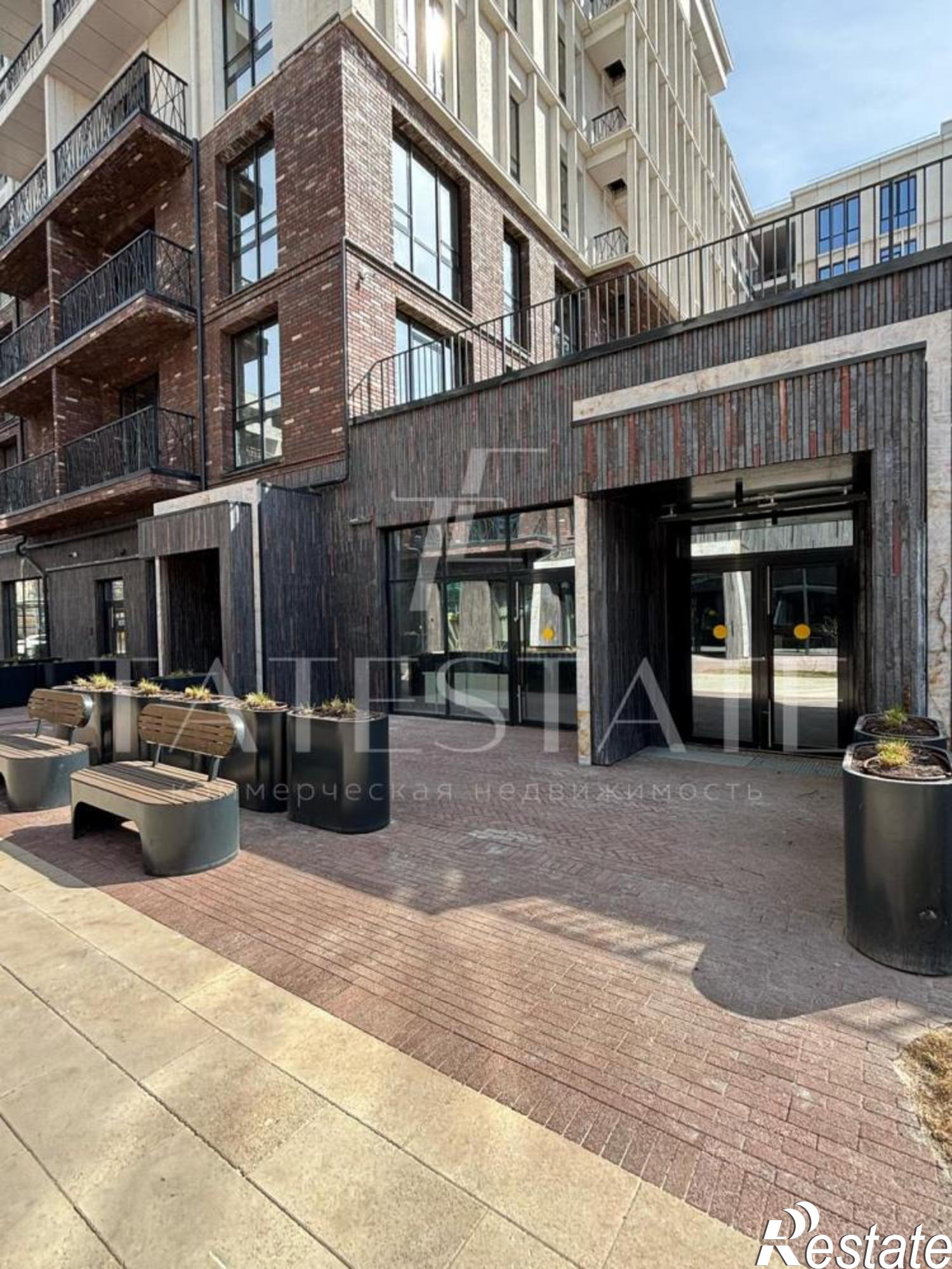 Сдать торговое помещение за 349 800 рублей на улица Островского, 116