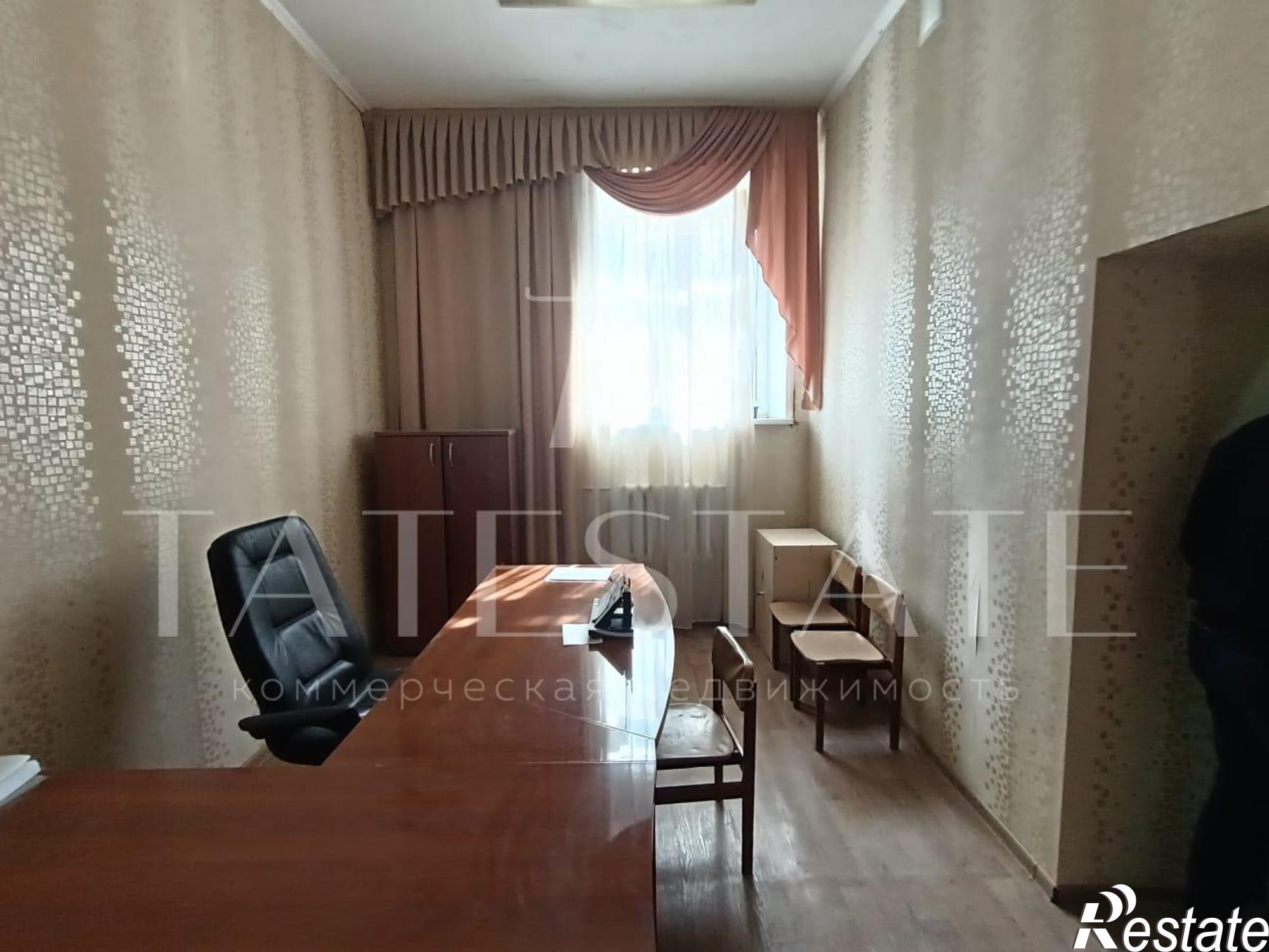 Купить офис, помещение под офис за 35 680 000 рублей на улица Декабристов, 131