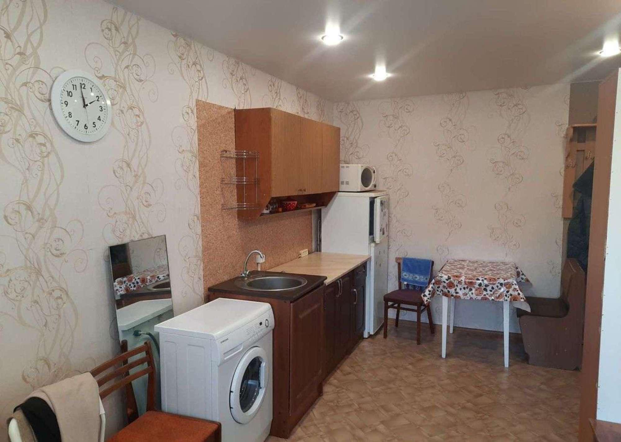 Сдать комнату за 12 500 рублей на Балаковская улица, 20
