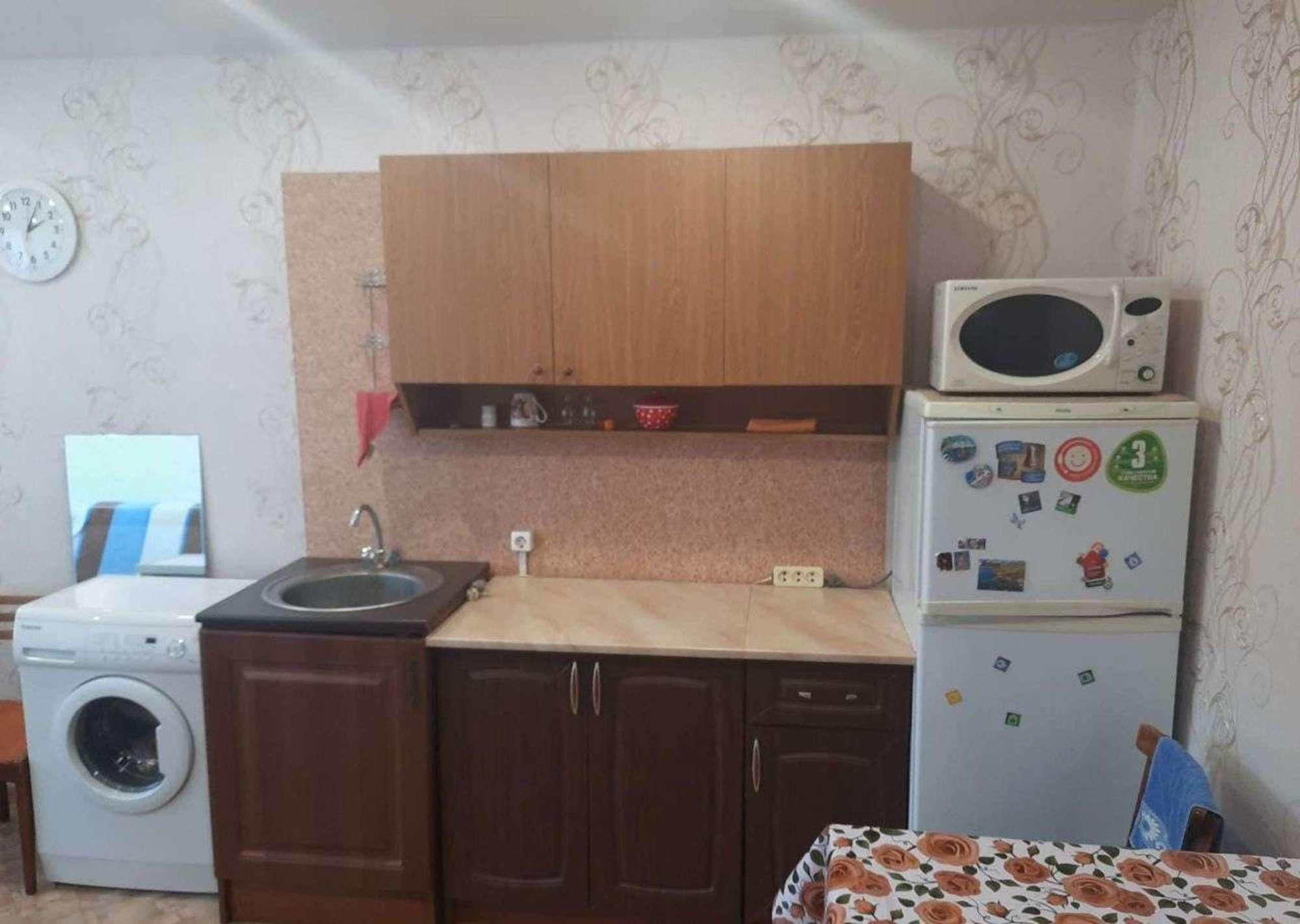 Сдать комнату за 12 500 рублей на Балаковская улица, 20