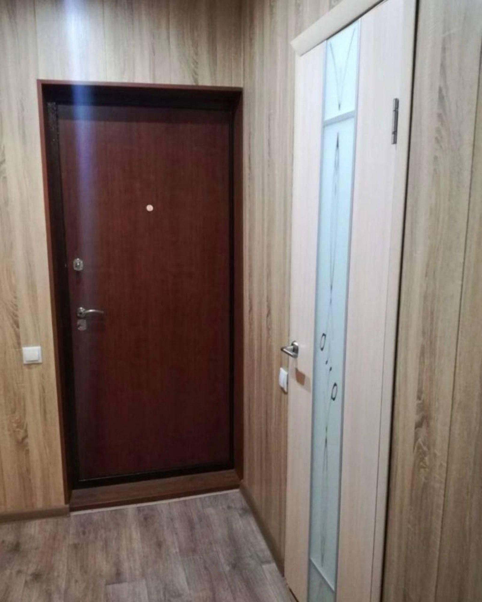 Купить квартиру за 2 300 000 рублей на Калинина улица, 31