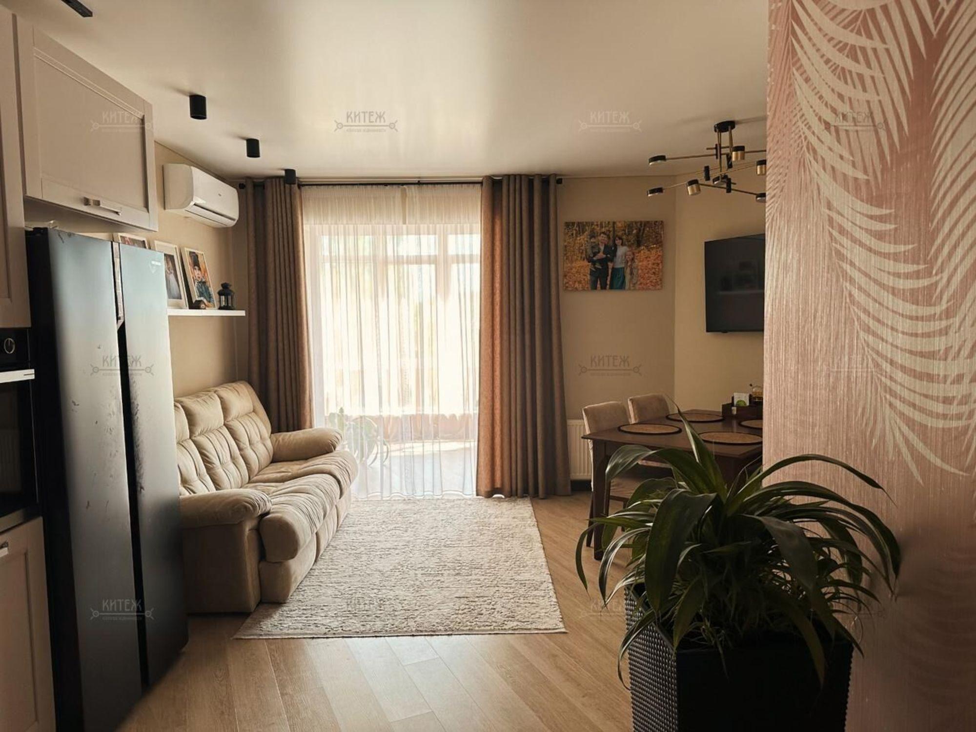 Купить квартиру за 10 000 000 рублей на Заречная ул, д.18в