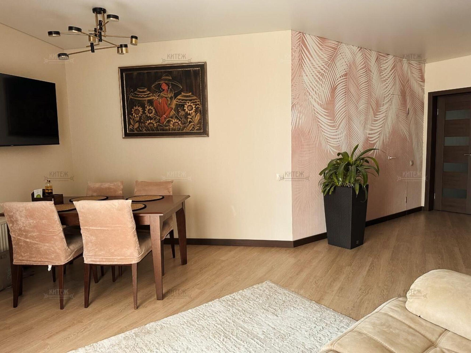 Купить квартиру за 10 000 000 рублей на Заречная ул, д.18в