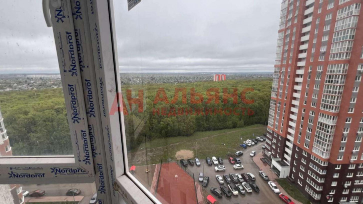 2-комн квартира Московское шоссе 18-й километр, 33