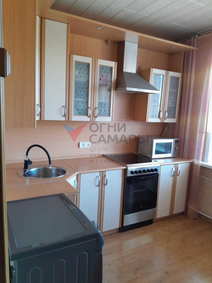 3-комн квартира Александра Матросова улица, 57/63