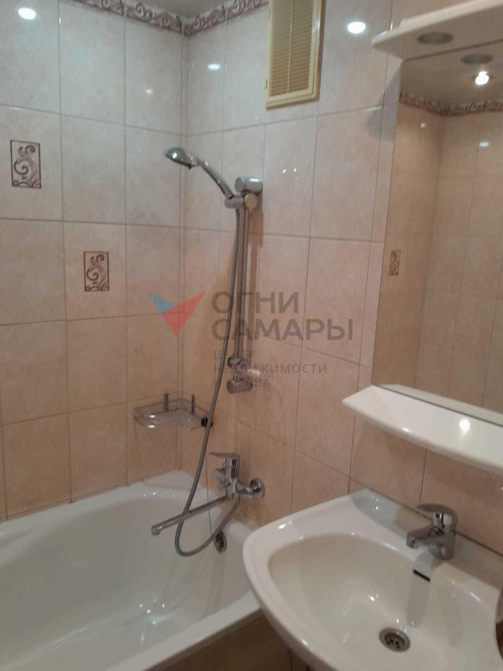 3-комн квартира Александра Матросова улица, 57/63