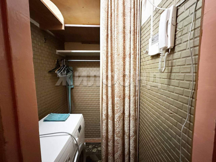 4-комн квартира Петухова улица, д.110